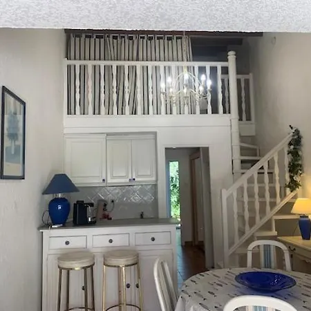 398 4 Pers Heliovillage